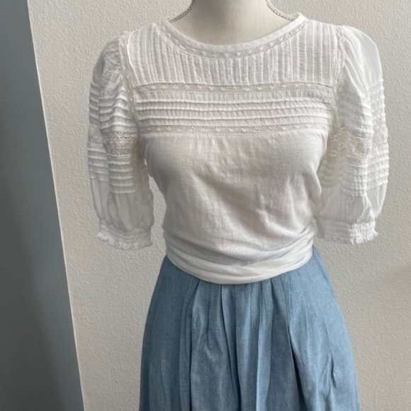 Pretty, Detailed White Cotton and Lace Puff Sleeve Blouse/Top - Picture 8 of 8